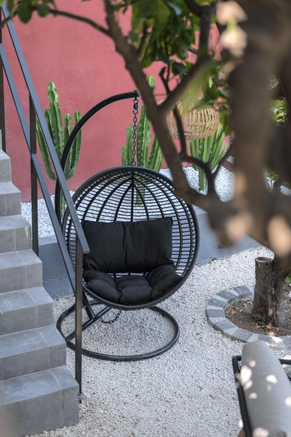 Proche Monaco, Vue Mer, Acces Et Jardin Privatif *