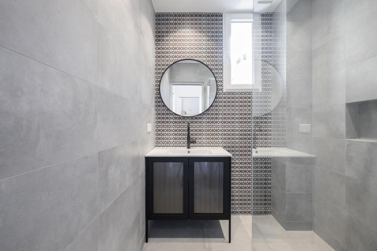 Proche Monaco, Vue Mer, Acces Et Jardin Privatif Apartment